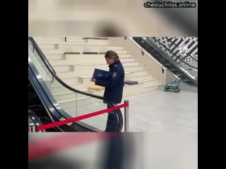 free в самаре беспечная мать чуть не лишила пальца годовалую дочь на кадрах видно как женщина опусти ру hd