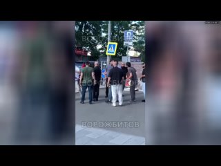 free блогер субо снимал очередной пранк но что то пошло не по плану и его отправили в травму hd