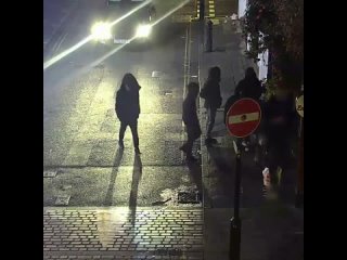 free полицейские в лондоне притворяются пьяными чтобы ловить воров hd