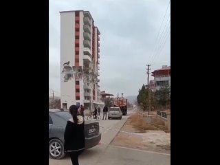 free в турции демонтаж здания пошёл не по плану взрывотехники уронили 12 этажное здание на соседние дома hd