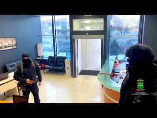 free при поддержке спецназа пресечена деятельность мошенников hd