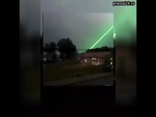 free таинственный зеленый лазер попал видео во время лесных пожаров в техасе hd