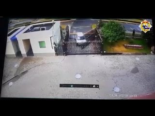 free появилось эффектное видео тарана ворот посольства рф в минске hd