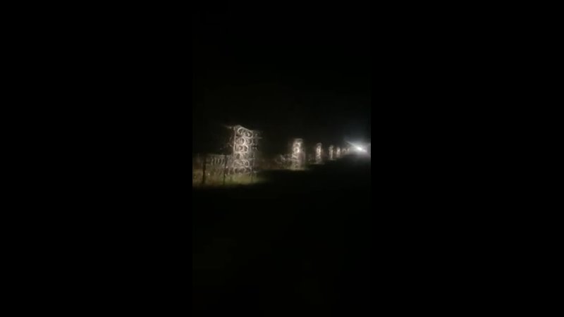 free видеофакт беларусский военный ночью прокрался к границе и резал заграждение с польской стороны hd