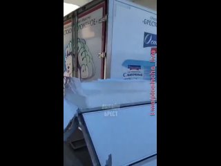 free в бресте грузовик с мороженым не смог проехать под мостом hd