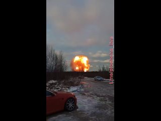 free под петербургом после мощного взрыва поднялся огромный огненный столб 1 hd