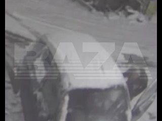 free мужчина прибил ноги своей подруги к полу а потом попытался сжечь ее hd