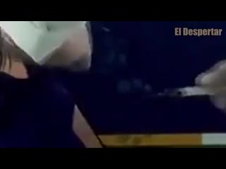 free покажи это видео всем своим родным цирк для слабых умом hd