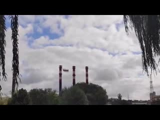 free в минске третий день развевается огромный бело красно белый флаг mp4 hd