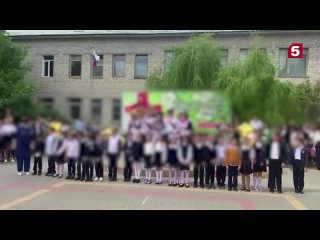 free школьник попытался перерезать горло однокласснице прямо на последнем звонке hd