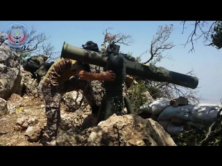 free сирия уничтожение армейского грузовика с боеприпасами из птрк bgm 71towхамаиюль 2015 hd