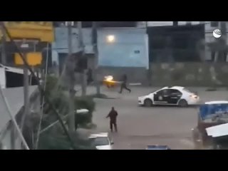 free появилось видео с места перестрелки в рио де жанейро hd