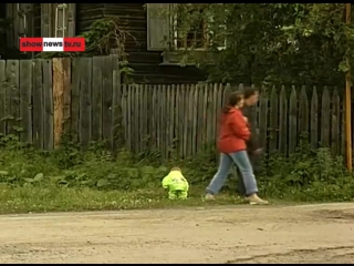 free мать ударила пацана который молодые её сына в сортире hd