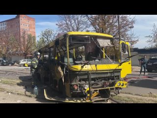 free 18 кадры с места обстрела на крытом рынке на месте есть погибшие и раненные в результате обстрела всу донецка hd