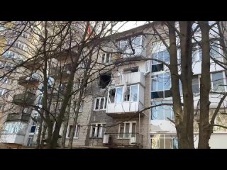 free донецк удар из градов по центру города прямое попадание в жилой дом гостиницу ramada и молодые сад известно о неско hd