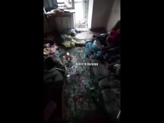 free засевшие в одном из домов в юго восточной части опытного ул школьная ильича 12 украинские боевики попадают под hd