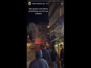 free в германии призывают запретить фейерверки после нападений банд мигрантов на спасательные службы канцлер олаф шольц hd