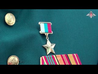 free герои нашего времени лично себя героем не считаю это заслуга всего экипажа медаль золотая звезда вручена командиру hd