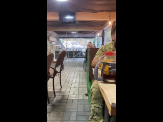 free пишут что это донецк донецк кто узнаëт интерьер и знает эту мадам это не хохма не ципсо дайте обратную связь донецкие hd
