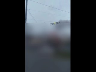 free удар русской армии в харьковской области начался пожар в небо поднимается дым ранее местные власти подтвердили удар hd