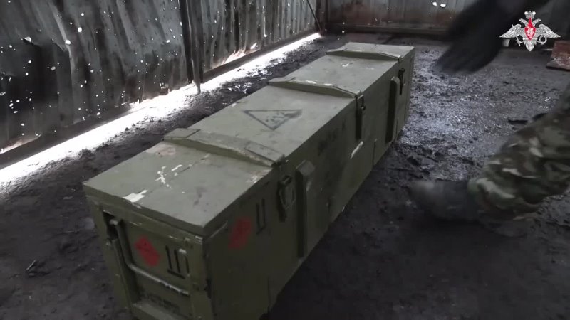 free украинская бмп взлетела на воздух после попадания управляемой ракеты артемовское направление обнаруженная разведкой hd