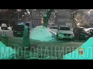 free в москве семья приезжих абу бандитов придумала бизнес женщина знакомилась с прохожими уводила их в укромное место hd