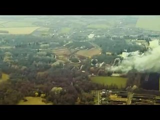 free хохлы выложили видео с дрона корректирующего удар по резиденции в марьино с помощью storm shadow по их заявлениям hd