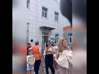 free приятно смотреть на любящих мужей и отцов hd