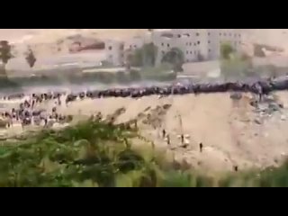free иорданские протестующие попали на территорию израиля прорвав оцепление в связи с этим цахал направил военное hd
