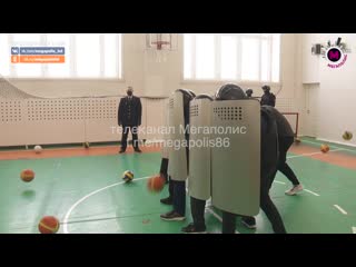 free в нижневартовске полиция сыграла со школьниками в задержания hd