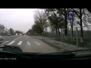 free жигули разнесло на куски видеорегистратор ахренеть слабонерным не смотреть очень сильная авария страшная авария hd