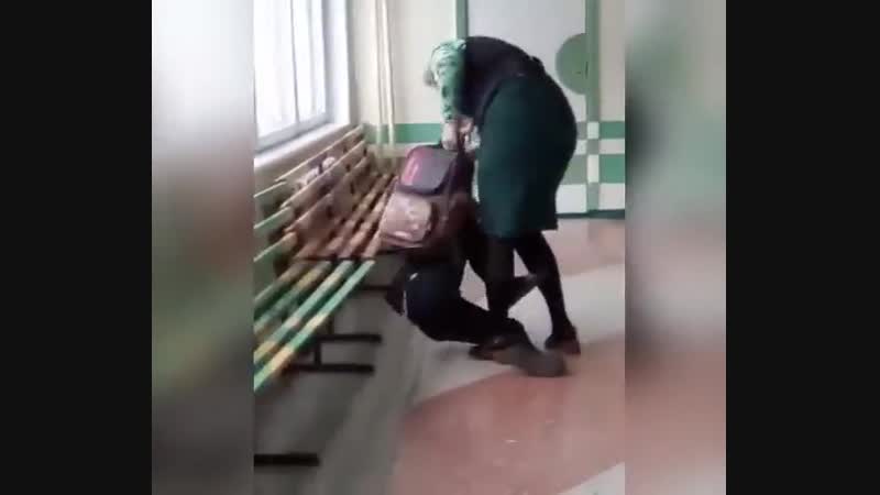 free в комсомольске на амуре учительница избила школьника hd