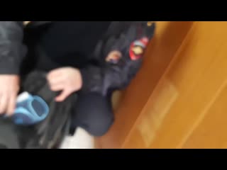 free скрытая камера полиция избила журналиста росдержавы и угрожала подкинуть молодые сочи hd