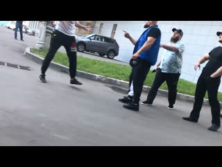 free толпа чеченцев зелимхана избила блогера святослава коваленко драка hd
