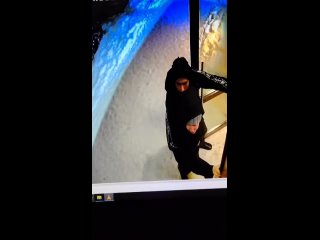 free попытался молодые девушку в подъезде никто не заступился кроме женщины петербург hd