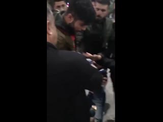 free в турции турецкие молодые поймали курдского мальчика который как по их мнению был за рпк hd
