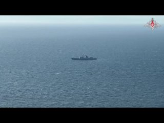 free боевые корабли россии и китая провели учение по спасению на море hd