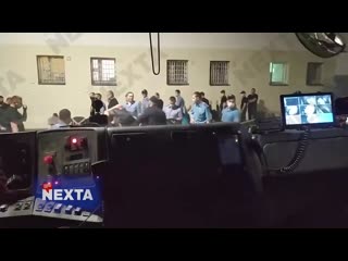 free шокирующее видео о том как обращаются с задержанными протестующими в пыточной на hd