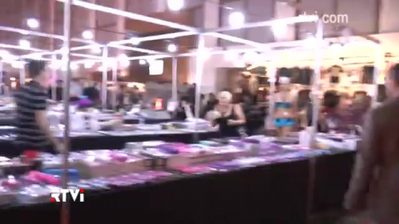 free высокие технологии и секс индустрия на эротической выстае в берлине 18 hd