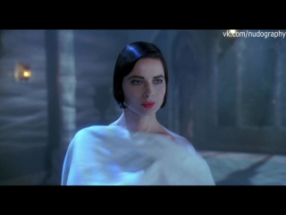 free изабелла росселлини isabella rossellini голая в фильме смерть ей к лицу porn becomes her 1992 роберт земекис hd