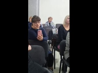 free а вас пускают в школу где учится ваш ребенок почему школы превратили в зону свободную от родителей hd