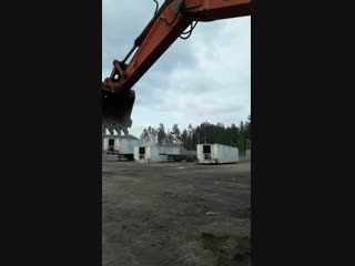 free падение стрелы перепутаны шланги пилотного управления на главном распределителе hd
