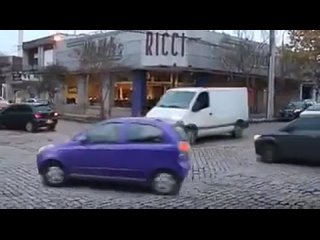 free это видео всё ещё остаётся самым напряжённым в интернете hd
