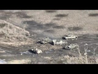 free танки без прикрытия бросаютна миные поля в райне бахмута hd