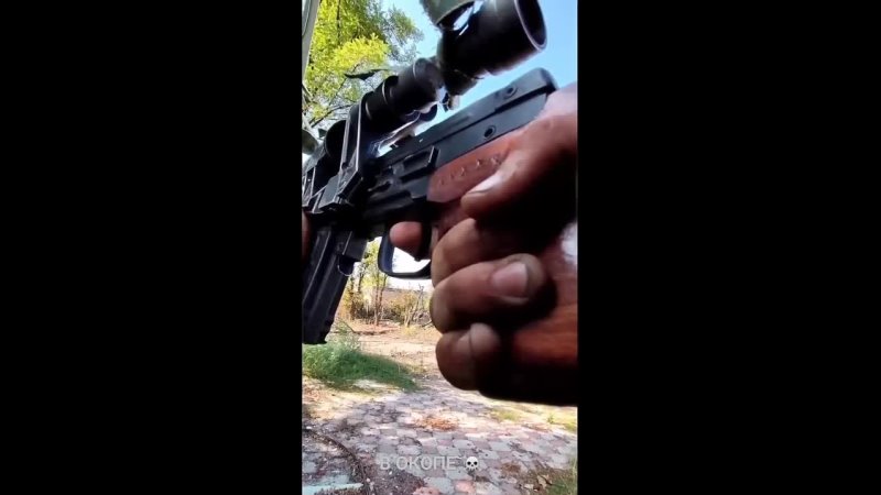 free кадры боевого столкновения с противником вытягивание раненного бойца оказание первой медицинской помощи и его hd