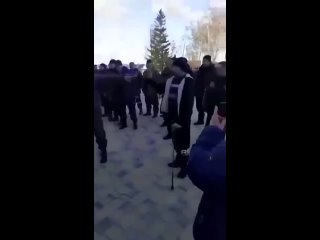free позор таким у меня нет слов я понимаю чтоправда режет глаза но это не мужики hd