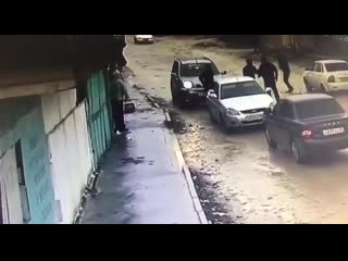 free в дагестане трое горцев средь бела дня попытались похитить девушку hd
