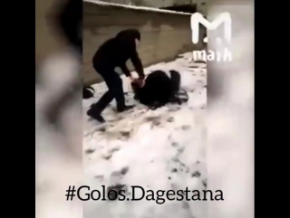 free видео 18 внимание на видео присутствует нецензурная лексика в махачкале молодые сняли на видео издевательства над 18 hd