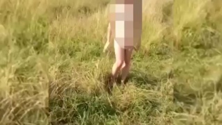 free молодые издевались над подругой заставляя есть землю с ног и танцевать в обнаженным виде hd