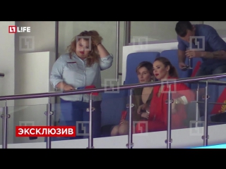 free пелагея поболела за телегина на матче сборной россии по хоккею hd